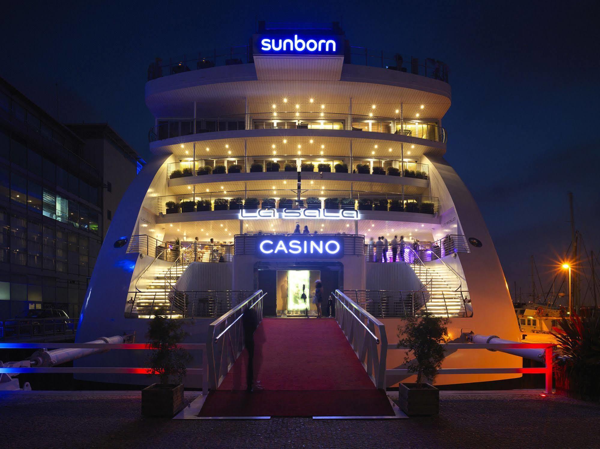 Sunborn Gibraltar Hotel Екстериор снимка